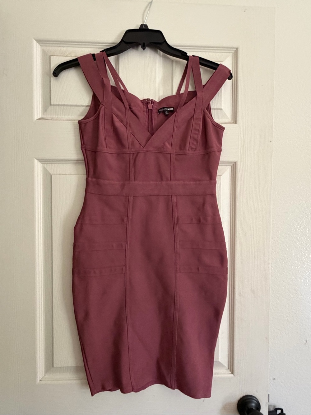 Fashion Nova Mauve Strappy Bodycon Midi Dress